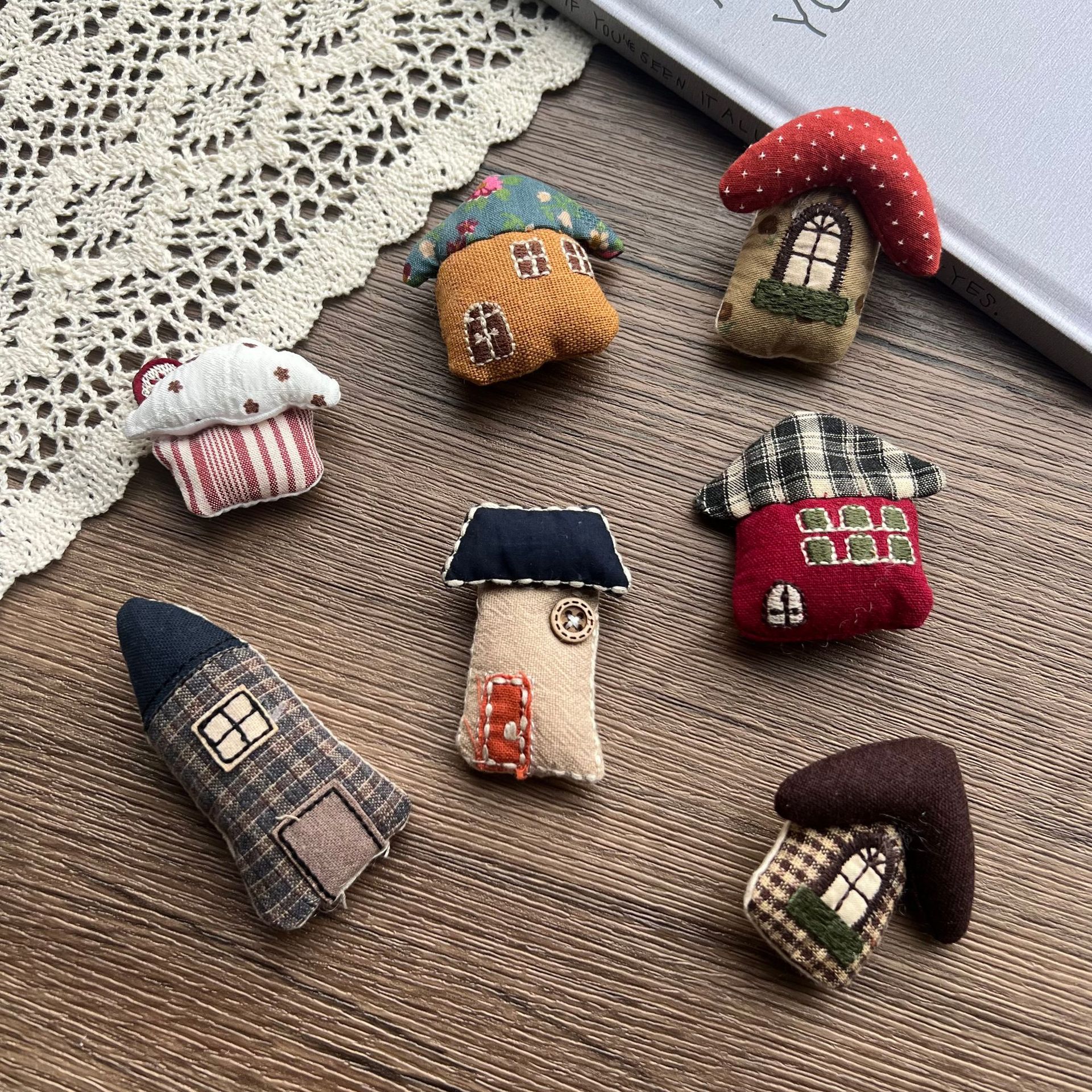 Stuffed Fabric Mushroom House  - огляд і ціна Craft Embellishments